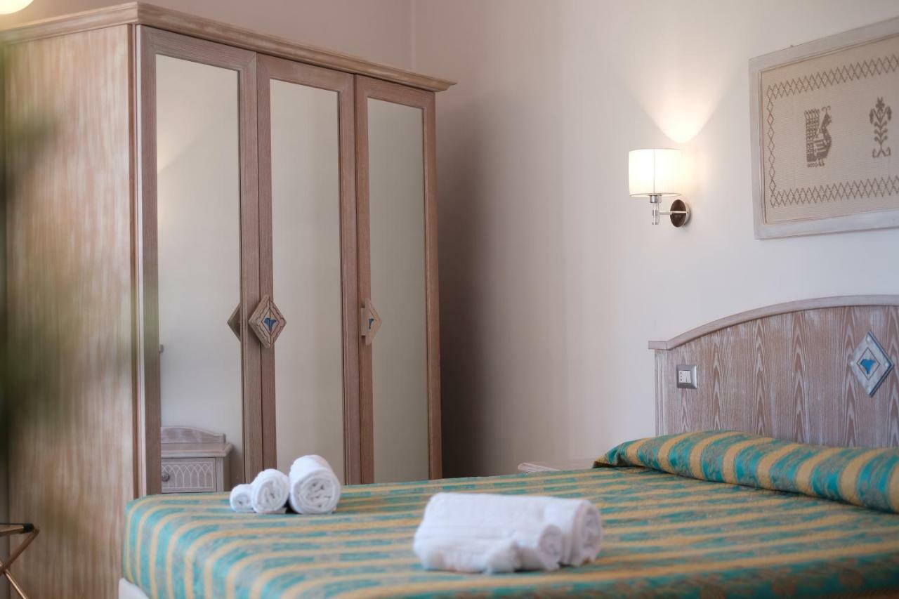 Locanda Degli Artisti Tortolì Eksteriør bilde